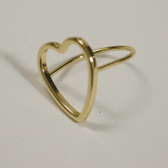 Heart Ring - Picture 2 of 3